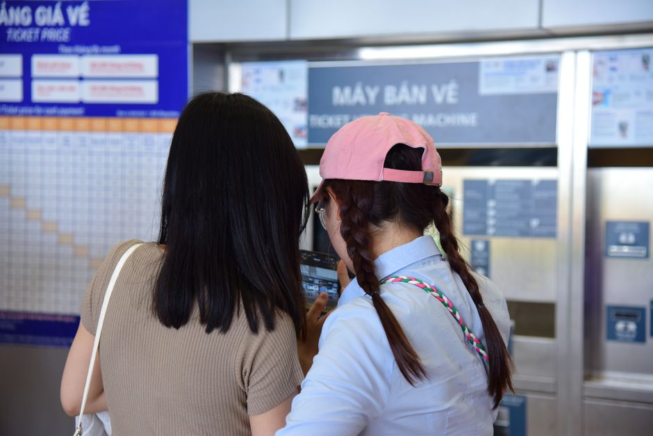 Giao diện phần mềm quản lý tin nhắn đa kênh tích hợp AI trên máy tính